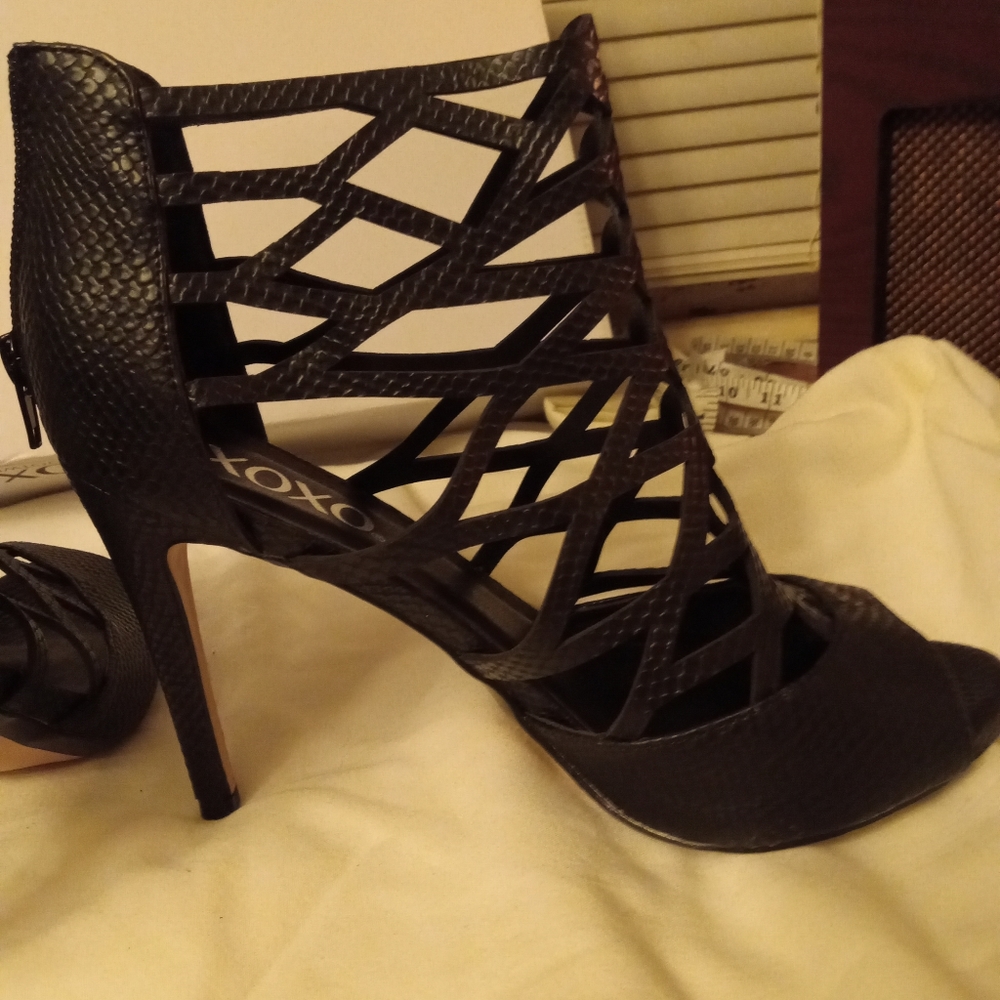 Black high heel shoes